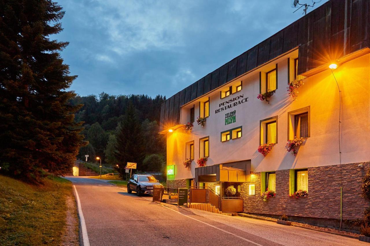 Pension & Restaurace Zeleny Mlyn Žacléř Eksteriør bilde