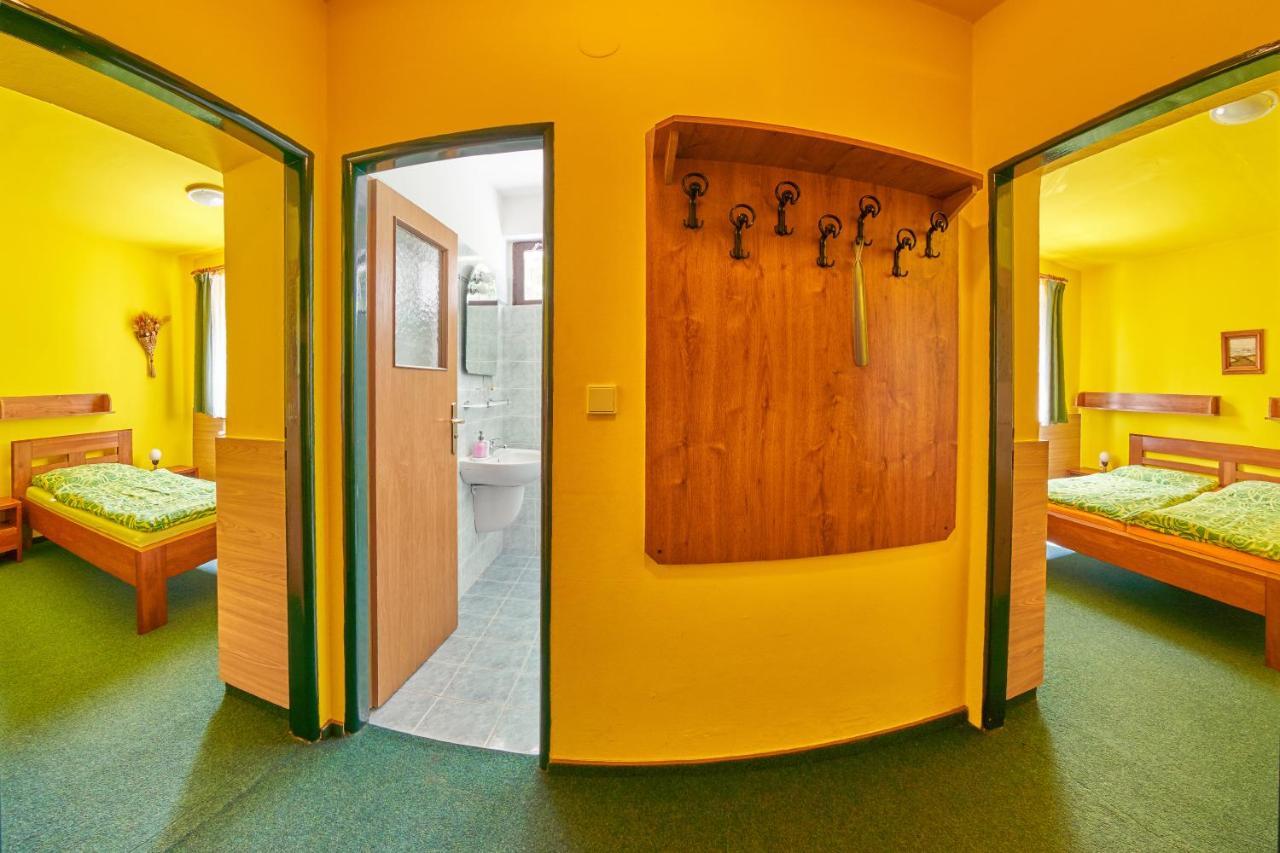 Pension & Restaurace Zeleny Mlyn Žacléř Eksteriør bilde